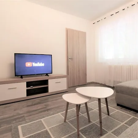 Apartment Moricz Apartman *