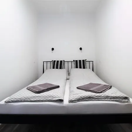 Moricz Apartman Apartment *